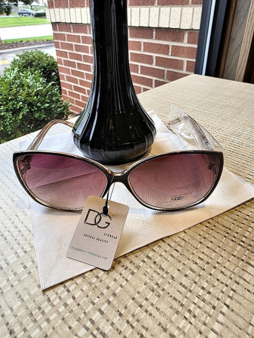 DG Women's Oversized Sunglasses in Brown NWT